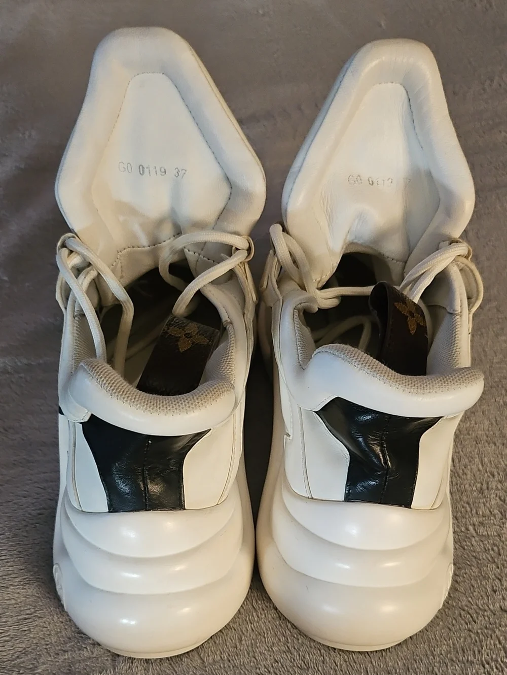 LOUIS VUITTON Archlight Chunky White Sneakers - 37